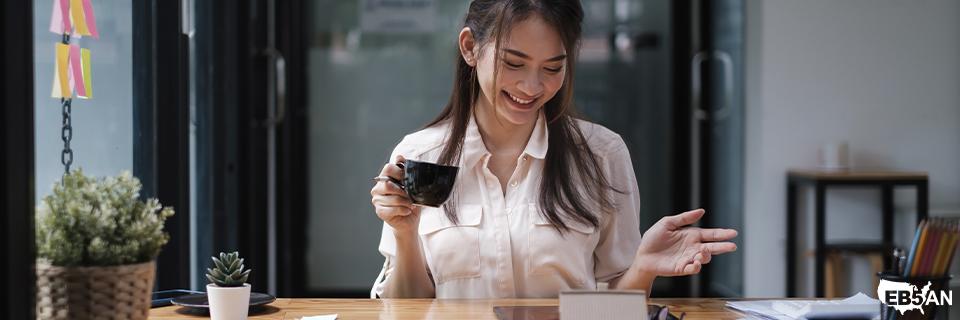 Relaxed investor reviewing EB5 options presented by EB5AN, representing the peace of mind best regional center investments can offer.